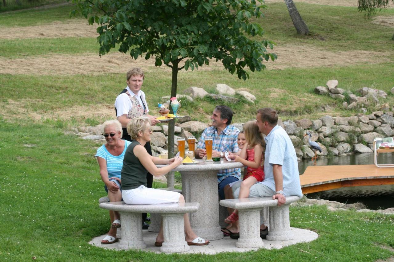 Landhotel Weingarten Haibach  外观 照片